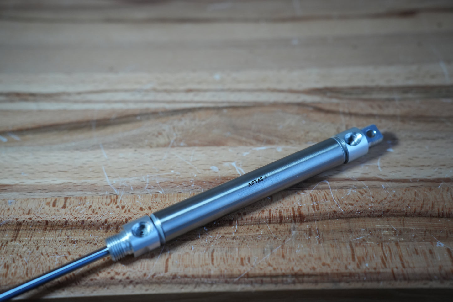 Filler Lift Cylinder