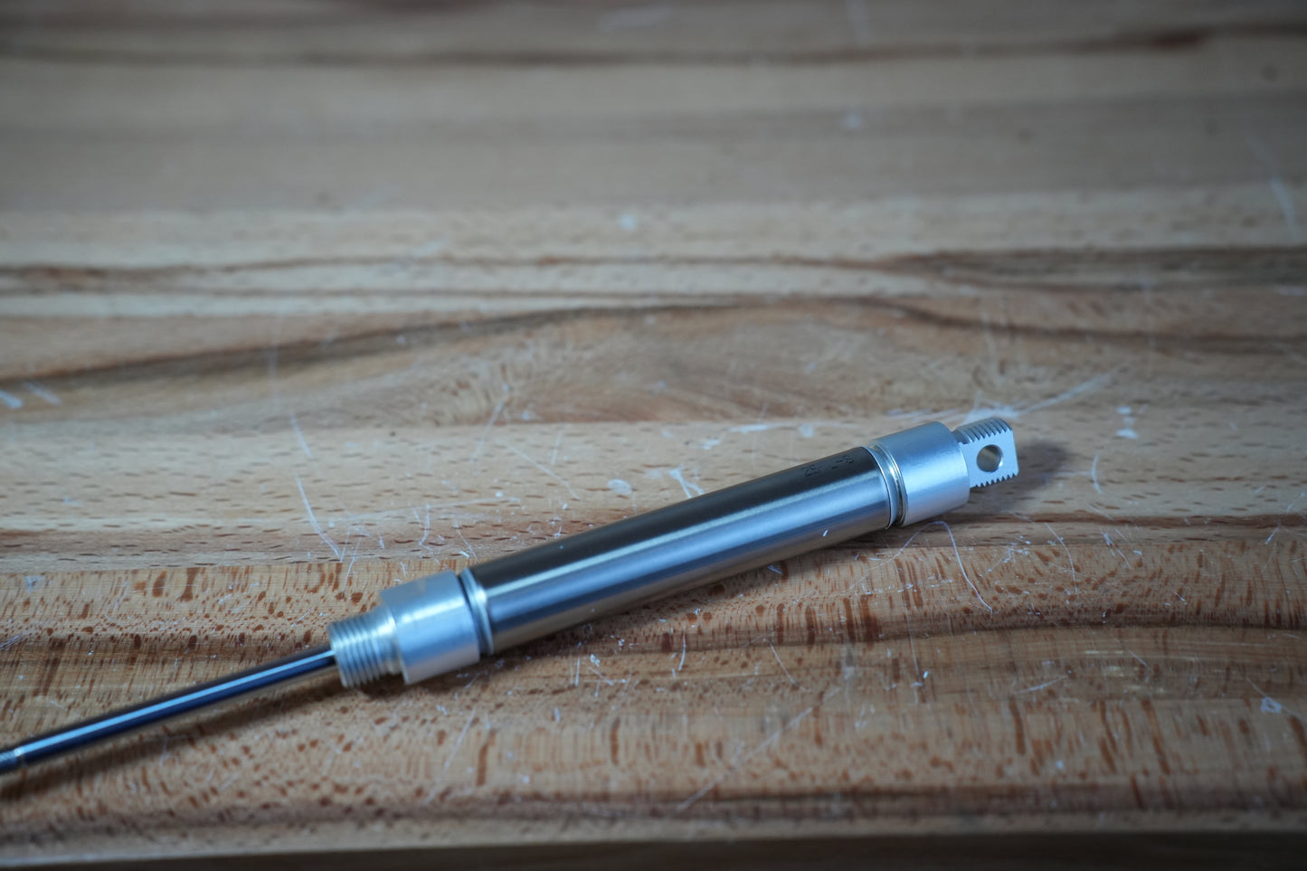 Filler Lift Cylinder