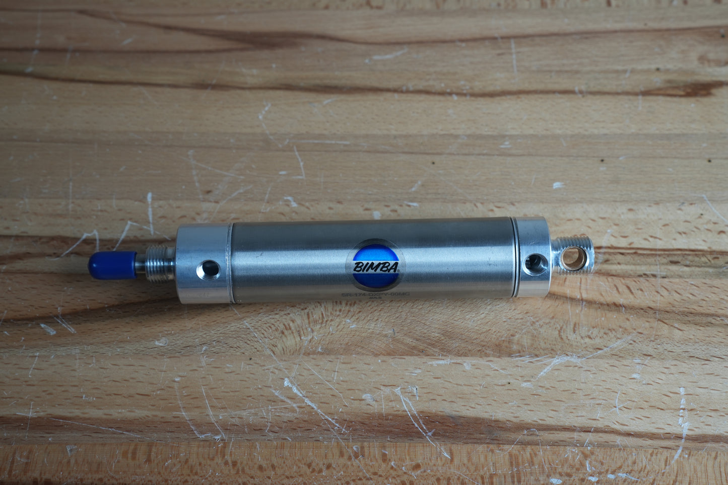 Filler Lift Cylinder