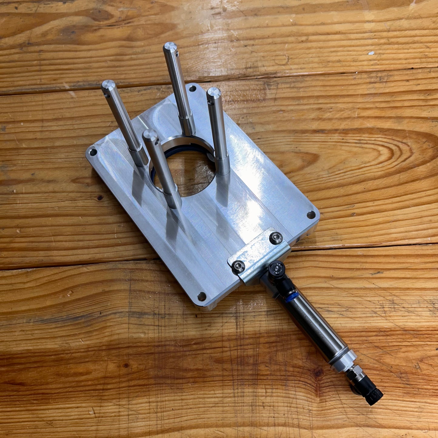 Cap Shedder Assembly