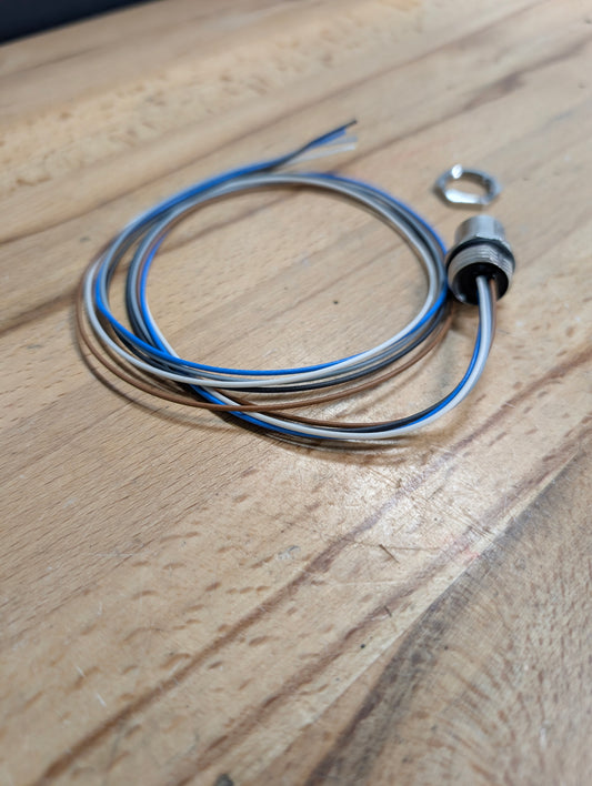 Float wire bulkhead connector